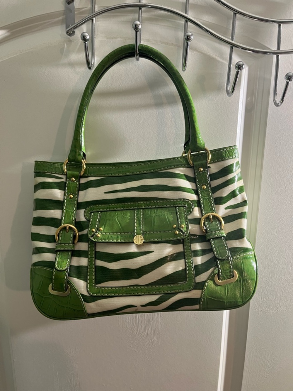 ANTONIO MELANI Green and White Zebra-Stripe Shoulder Bag